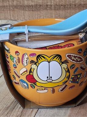 Garfield Orange Ceramic Bowl with Spoon - Cute Cartoon Design